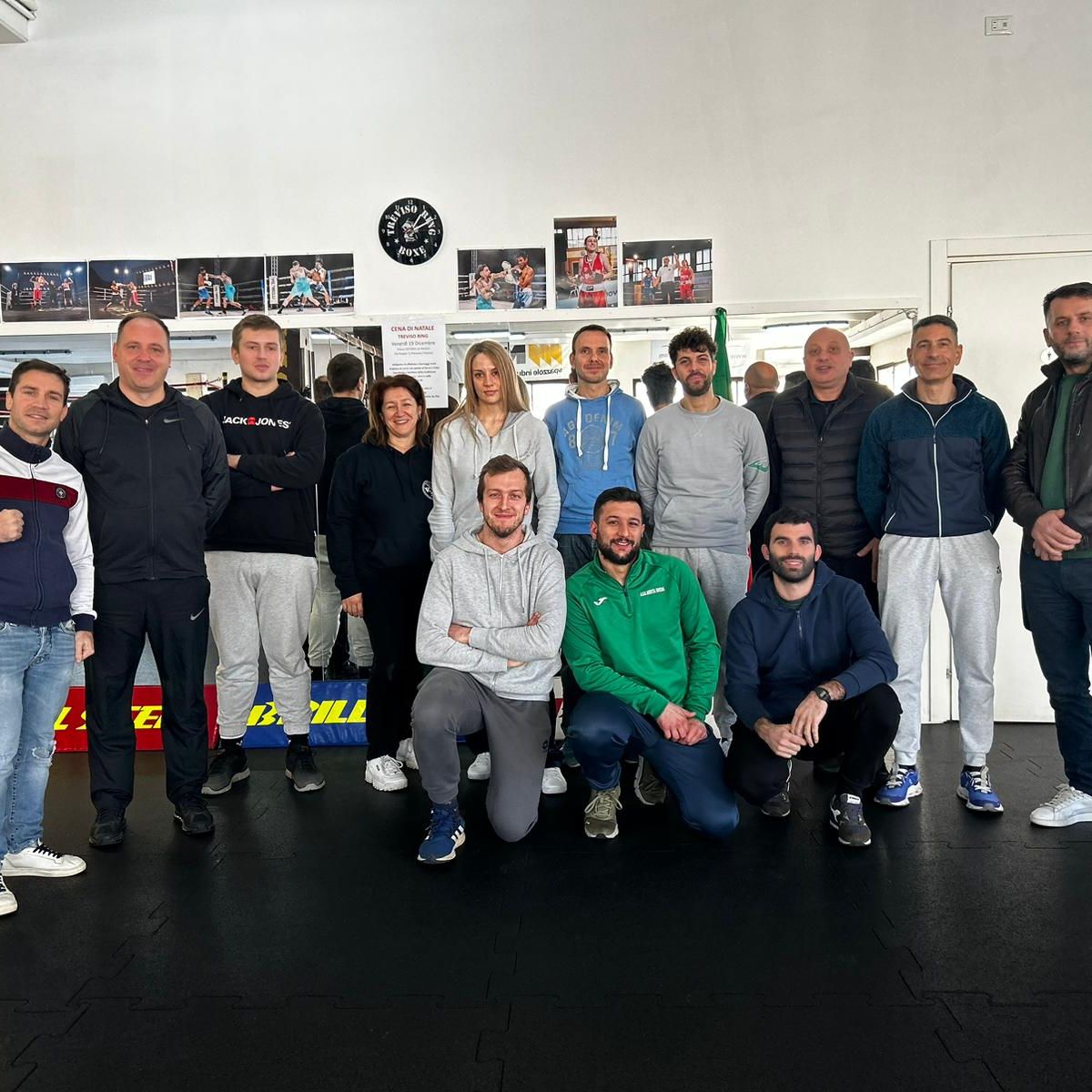 Gruppo Industrial Cars durante il team building BeOx