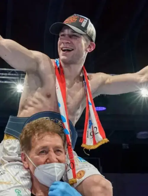 Luca Rigoldi campione di pugilato